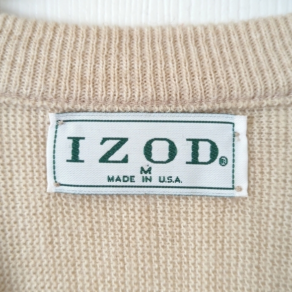 Izod 80's Vintage Classic Lightweight Embroidered Crest V-neck Sweater Beige M - Picture 4 of 11